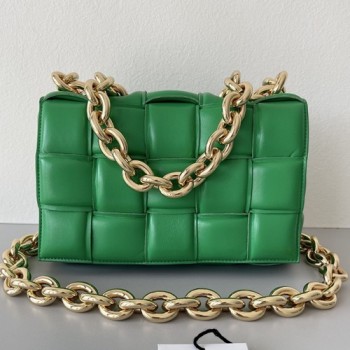 보테가 베네타 체인 파우치 카세트백