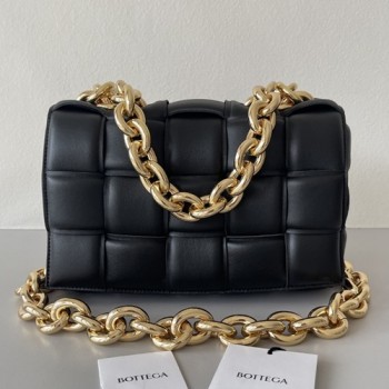 보테가 베네타 체인 파우치 카세트백