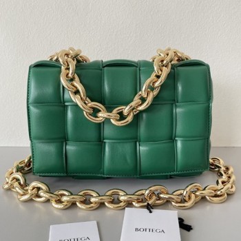 보테가 베네타 체인 파우치 카세트백