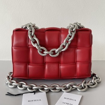 보테가 베네타 체인 파우치 카세트백