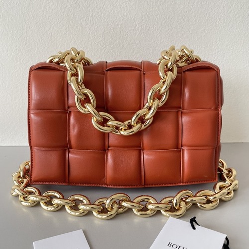 보테가 베네타 체인 파우치 카세트백