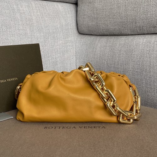 보테가 베네타 체인 파우치백