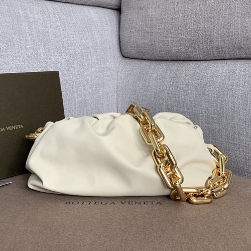 보테가 베네타 체인 파우치백