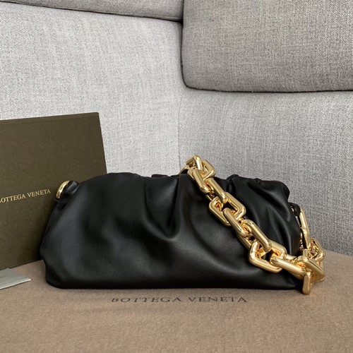 보테가 베네타 체인 파우치백