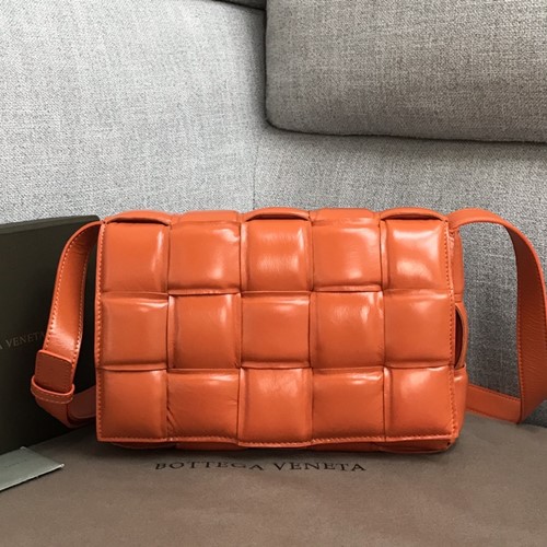 보테가 베네타 카세트백