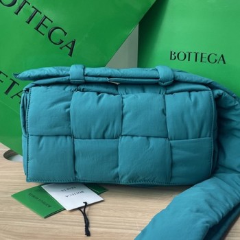 보테가베네타 628951 패딩 테크 카세트백