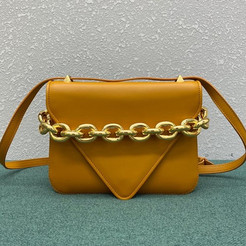 보테가베네타 MOUNT 마운트백