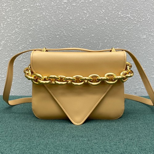 보테가베네타 MOUNT 마운트백