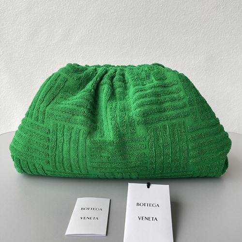보테가베네타 더 파우치 만두 클러치백