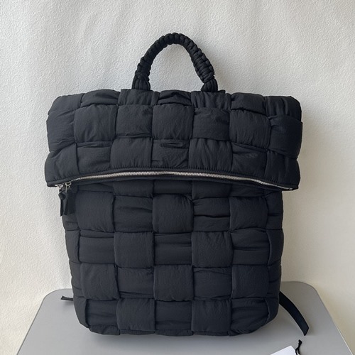 보테가베네타 인트레치아토 나일론 백팩