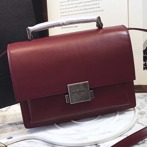 생로랑 BELLECHASSE 벨샤스백 22cm