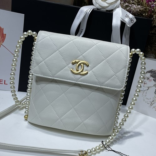 샤넬 AS2503 카프스킨 퀼팅 CC 로고 진주 체인 플랩 호보백