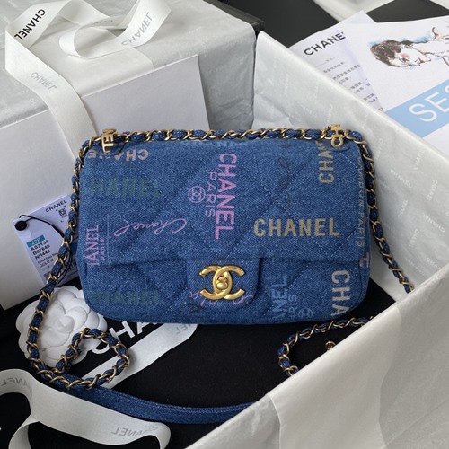 샤넬 AS3134 래터링 로고 프린트 데님 스몰 플랩백