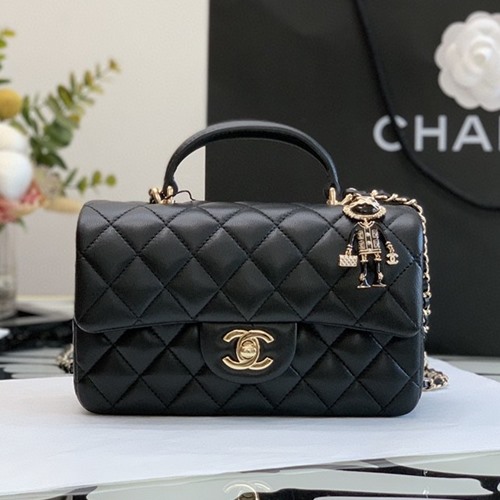 샤넬 뉴미니 탑핸들 플랩백