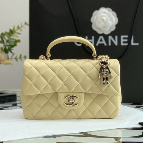 샤넬 뉴미니 탑핸들 플랩백