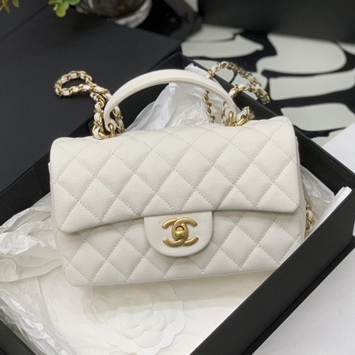 샤넬 뉴미니 탑핸들 플랩백