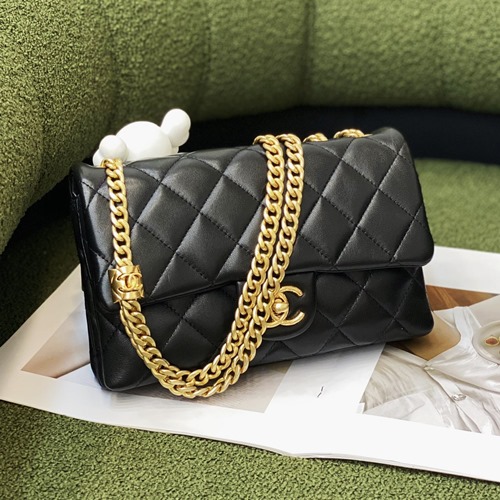 샤넬 램스킨 골드 메탈 플랩백