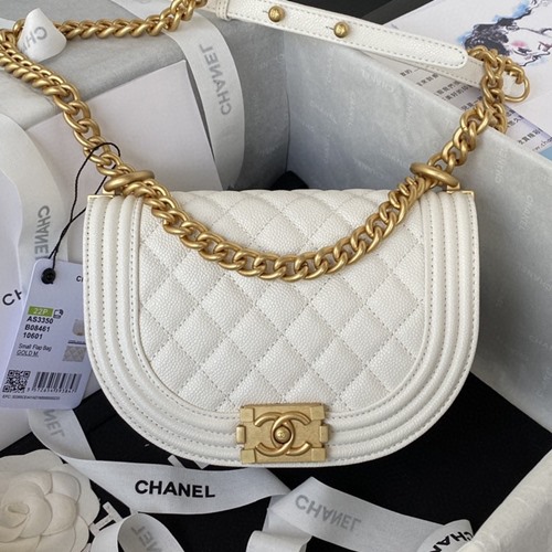 샤넬 보이 스몰 메신저백