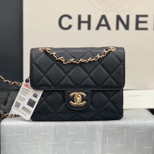 샤넬 클래식 카프스킨 체인백