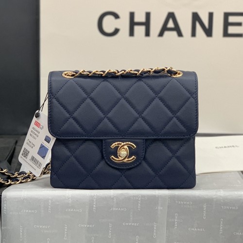 샤넬 클래식 카프스킨 체인백