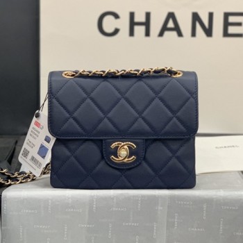 샤넬 클래식 카프스킨 체인백