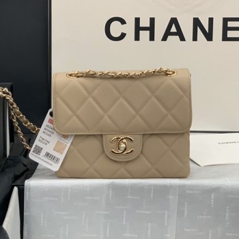 샤넬 클래식 카프스킨 체인백