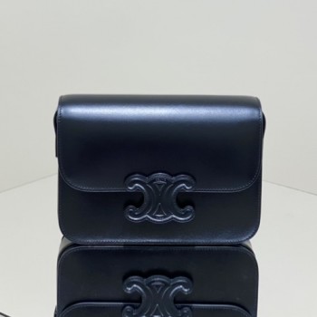 셀린느 199233 틴 퀴르 트리오페 숄더백 22cm