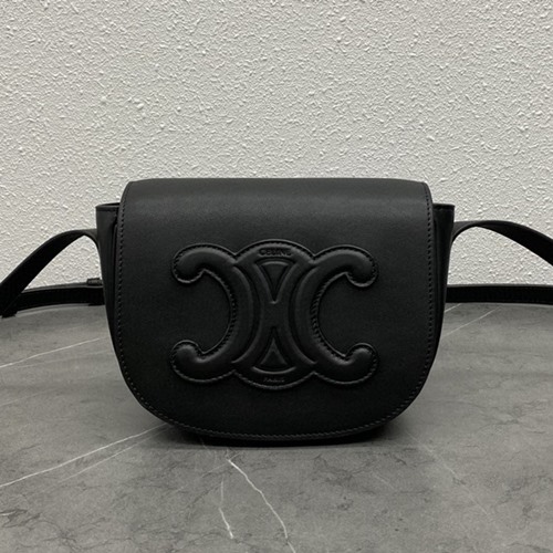 셀린느 FOLCO 트리오페 폴코백