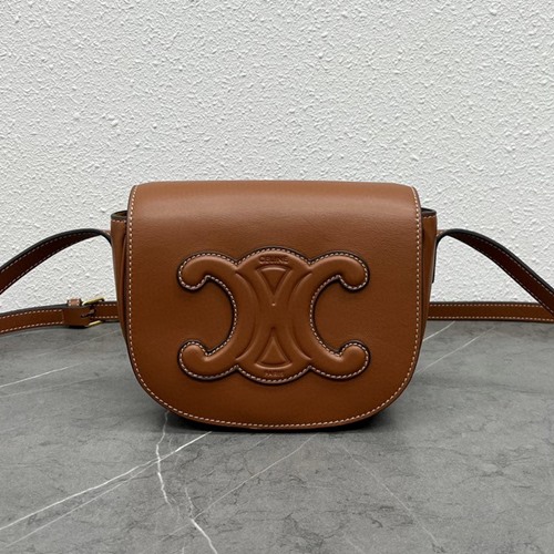 셀린느 FOLCO 트리오페 폴코백