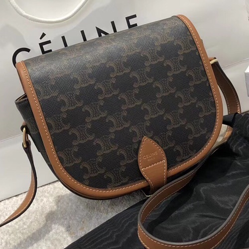 셀린느 TRIOMPHE FOLCO  트리오페 폴코백