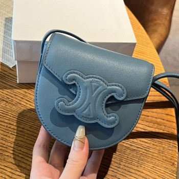 셀린느 퀴르 트리오페 미니 베사체