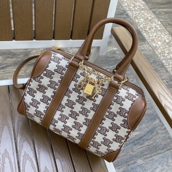 셀린느 트리오페 자수 덱스타일 보스턴백