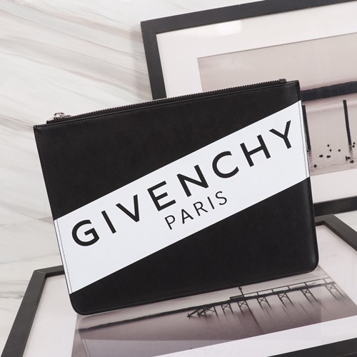 지방시 클러치백