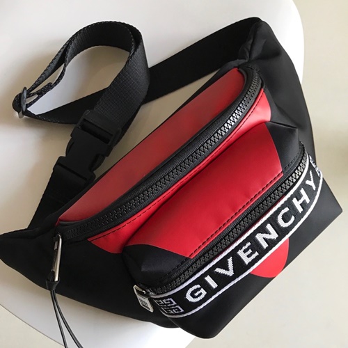 지방시 힙색 벨트백