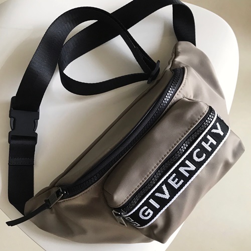 지방시 힙색 벨트백