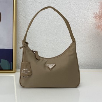 클래식 리에디션 테수토 미니 호보백