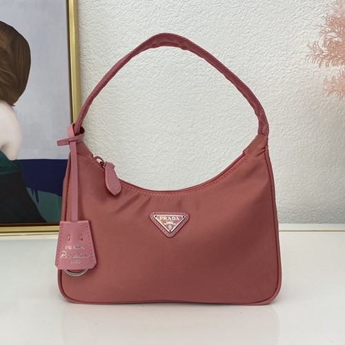 클래식 리에디션 테수토 미니 호보백