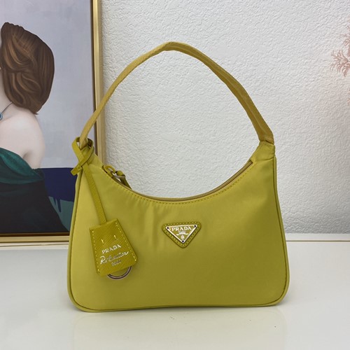 클래식 리에디션 테수토 미니 호보백