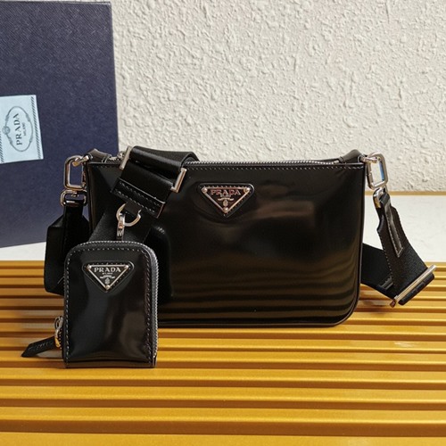 프라다 2VH129 삼각로고 브러시드 레더 숄더백