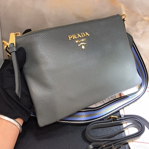 프라다 비텔로 래더 크로스백
