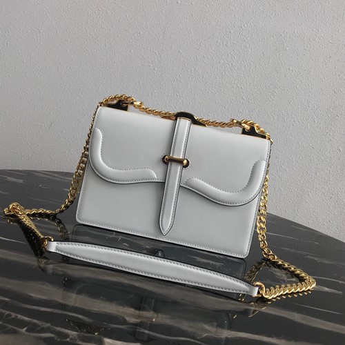 프라다 체인백 24cm