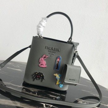 프라다 파니에 사피아노백 스몰 17cm