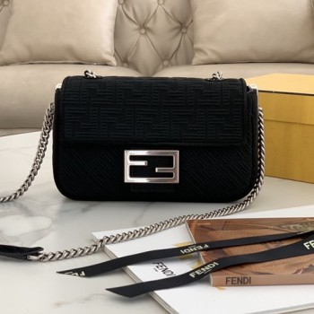 펜디 ICONIC BAGUETTE 아이코닉 바게트백