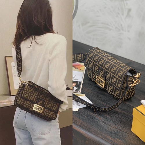 펜디 바게트백 미듐 26cm