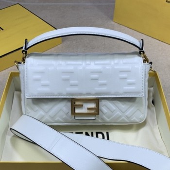 펜디 바게트백 미듐 26cm