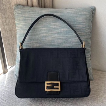 펜디 바게트백 미듐 29cm