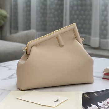 펜디 퍼스트 미듐 숄더백