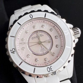 샤넬 J12 세라믹 워치