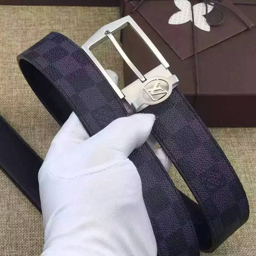 LV 로고버클 그라피트 벨트