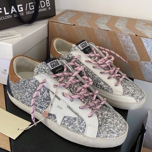 골든구스 슈퍼스타 스니커즈(男，女)